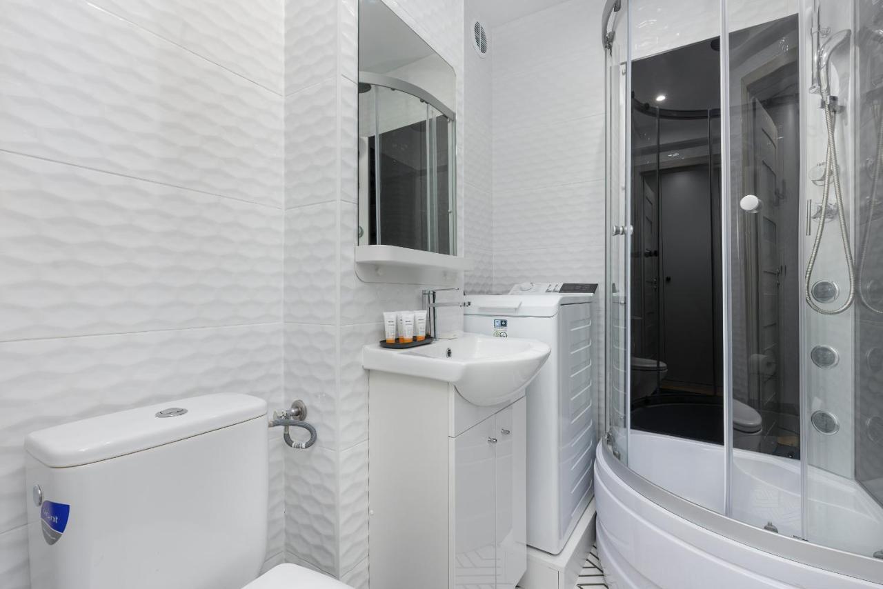 Cozy And Comfortable Wola Apartment By Noclegi Renters วอร์ซอ ภายนอก รูปภาพ